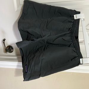 Patagonia Baggies (Size Small)